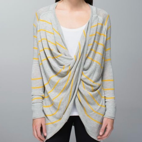 Lululemon Twist and Wrap Top size XS - Picture 1 of 6